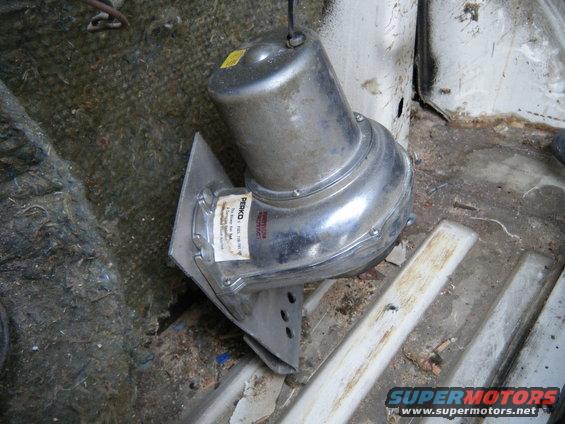 Perko blower motor with label showing part number FSL 190 701 00