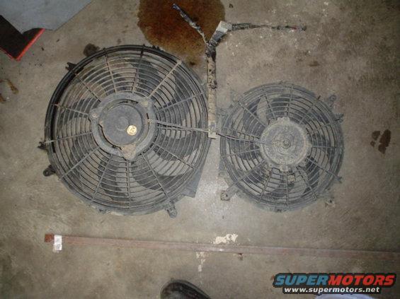 dsc00248.jpg fans removed to facilitate fixing of radiator