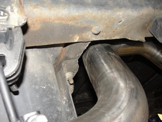Exhaust system pipes and frame components