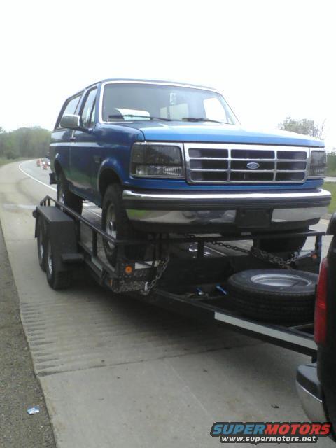 1992 Ford Bronco on a trailer, front view