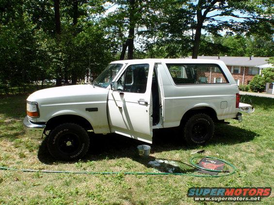 p4240001.jpg Exterior Driver Side