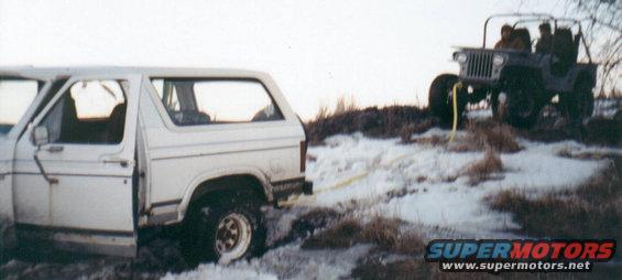 snowy-jeep-yank.jpg Playing on rocks in the snow