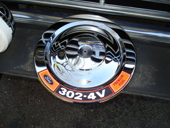 Chrome air cleaner with Ford 302-4V Premium Fuel decal