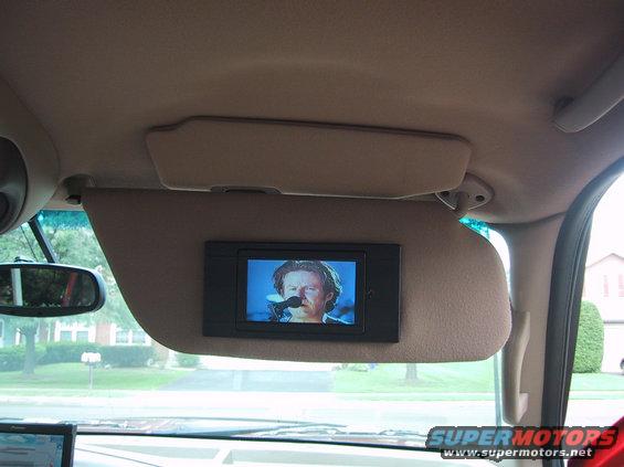 1181801_img.jpg Farenheit 5.8 Widescreen Sunvisor Monitor
