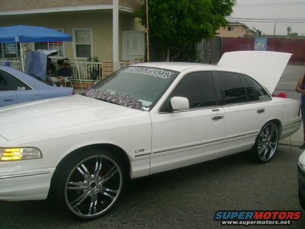 c25.jpg at the car show in bell california