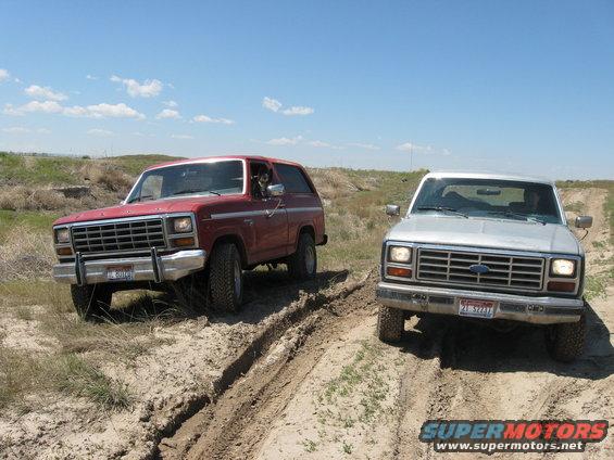 My brother and my Ford Broncos.

<-- 1981 with a 300 I6

--> 1986 with a 351 V8
