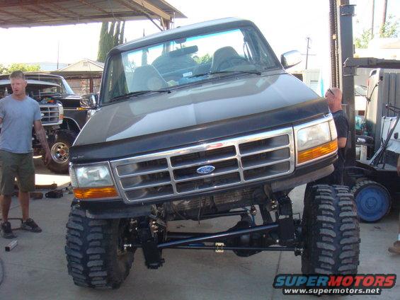 1992 Ford Bronco front end with large tires and lifted suspension