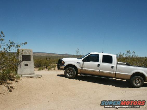 pict0330.jpg Mojave Road trailhead at Cima Road.  My trail starts here.