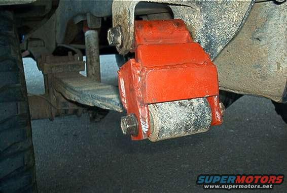 bentshackle2.jpg BigNorm's beefed up shackle