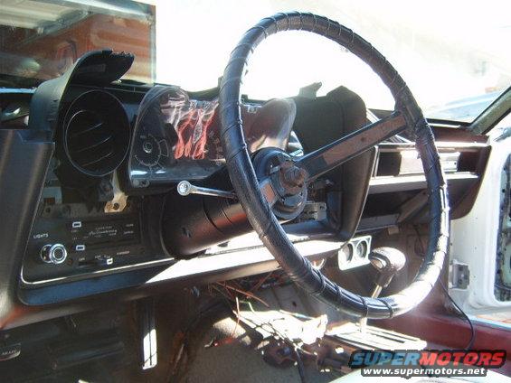 1973 Ford Ranchero interior with dashboard and steering wheel