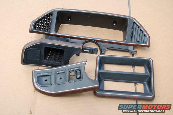 25wood-trim-dash-parts.jpg 