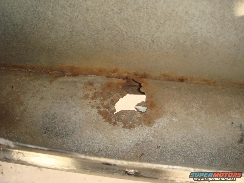 1989 Ford Escort photo