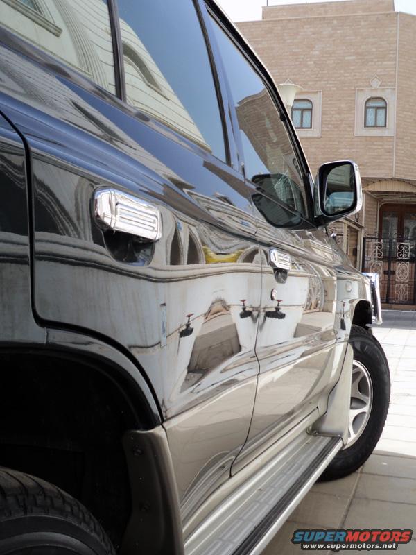 2000 Mitsubishi Montero photo