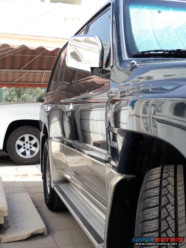 2000 Mitsubishi Montero photo