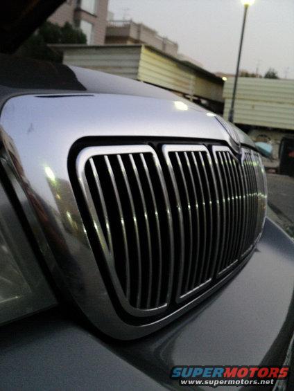 2001 Mercury Grand Marquis front grille with chrome trim
