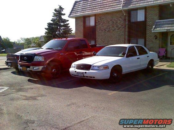 0525001748.jpg The p71 with my truck