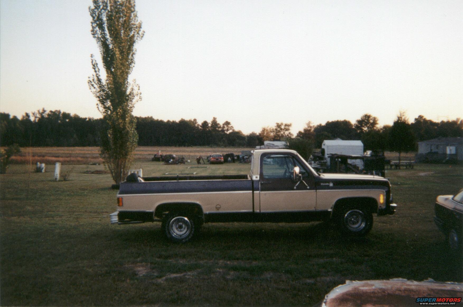 1977 Chevrolet C/K Pickup photo