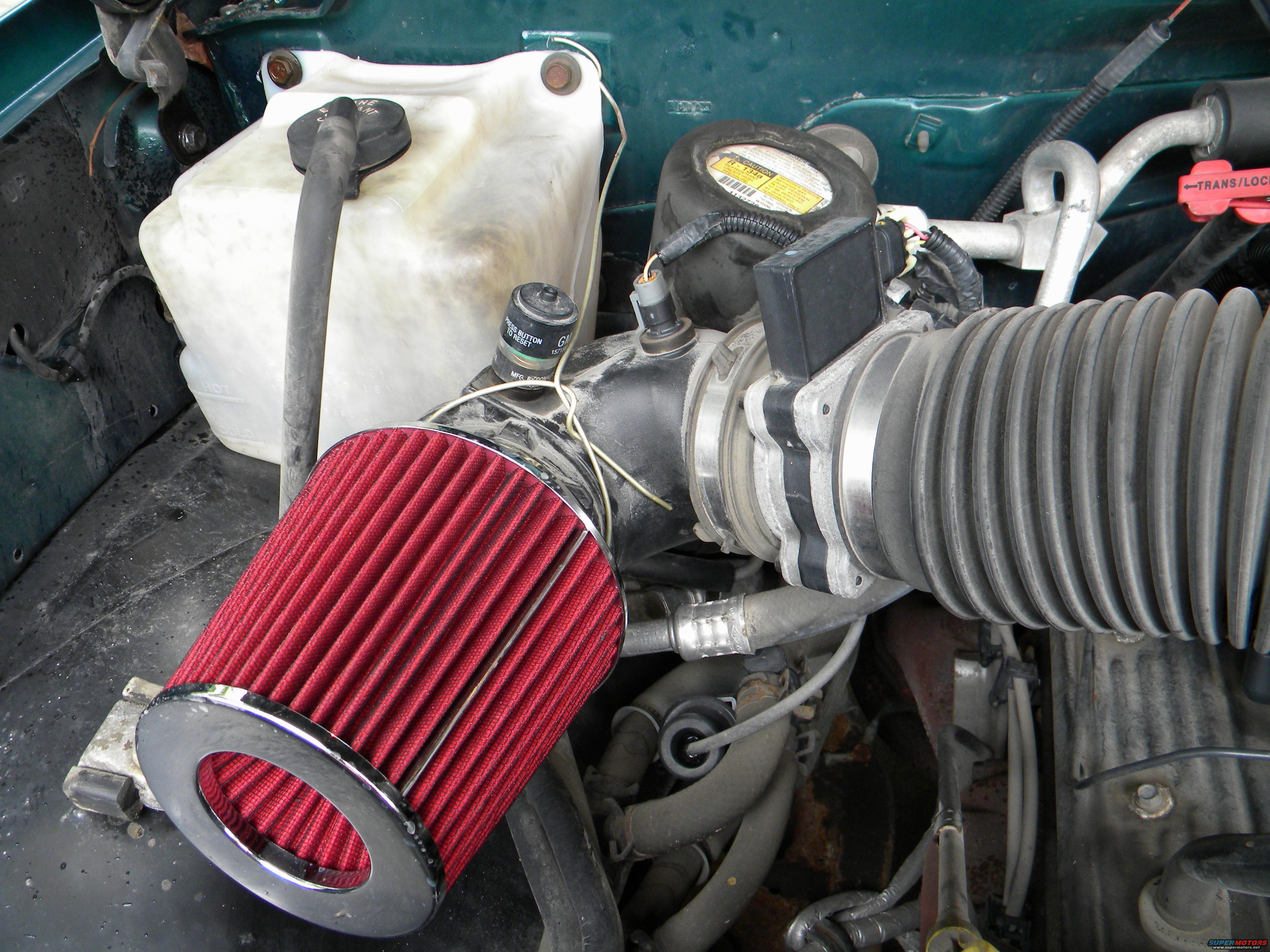 1999 Chevrolet Suburban photo