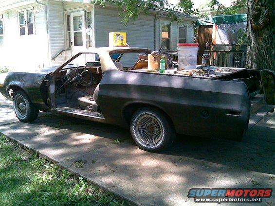 drvnodoor.jpg drivers side quarter roughed & primered