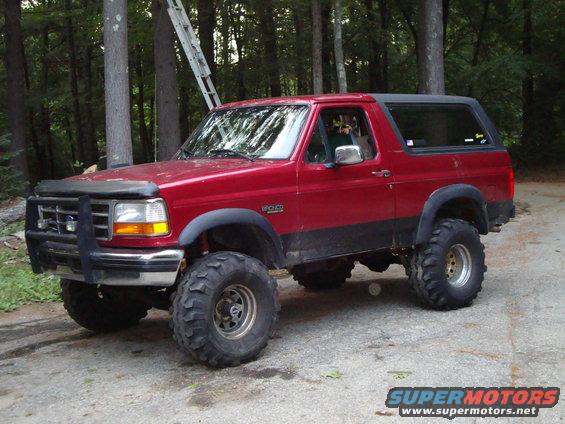 loris-bronc-deuce-radiator-008.jpg