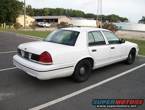 crown-victoria-1999-jul-16-2010-7.43-pm.jpg 