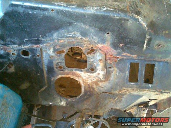 frwaloutsd.jpg outside firewall view