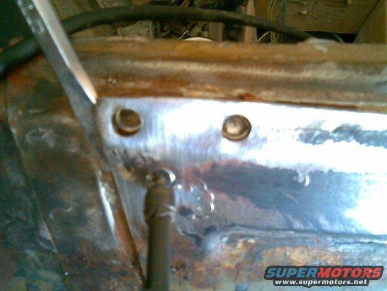 cutter.jpg a little pry on the loose side while you're cutting will let you know as soon as you're through, so you don't go deeper than you need to