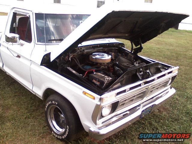 76-enginebay.jpg 