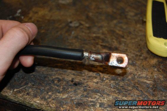 dsc_0638.jpg Soldered lug.