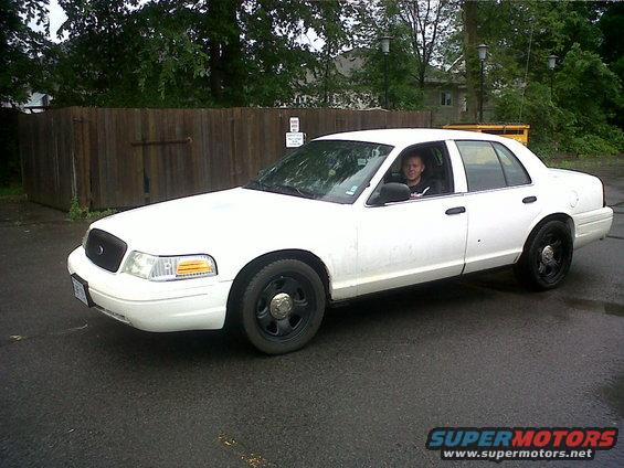 img00053201006061344.jpg Ivory 