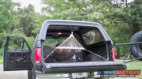 2hammock1.jpg 