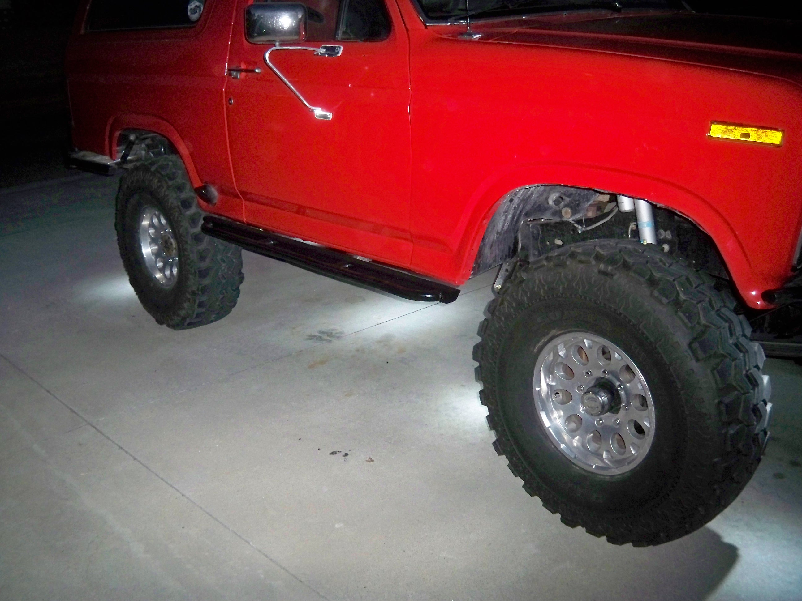 1985 Ford Bronco photo