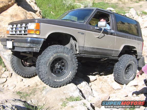 First real trail for the BII. No dual t-case yet.
Did pretty good considering... Another guy I was with had clutch issues before I did lol (this was before the 4.0L clutch swap too) 