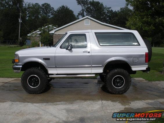 bronco-002.jpg 