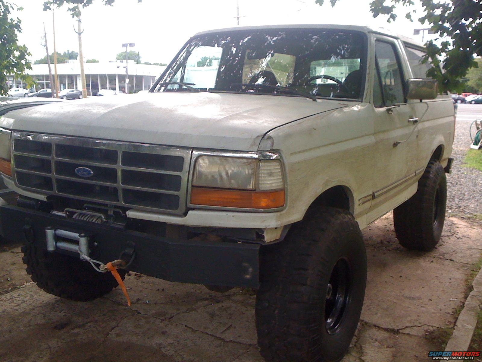 1995 Ford Bronco photo