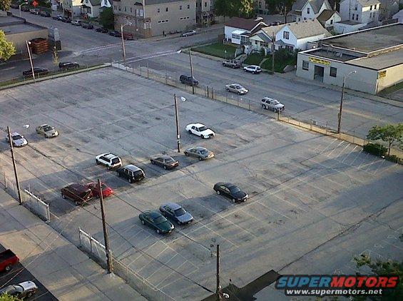 parkinglot2.jpg 