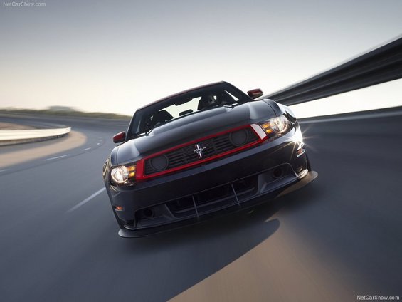 fordmustang_boss_302_laguna_seca_2012_800x600.jpg 