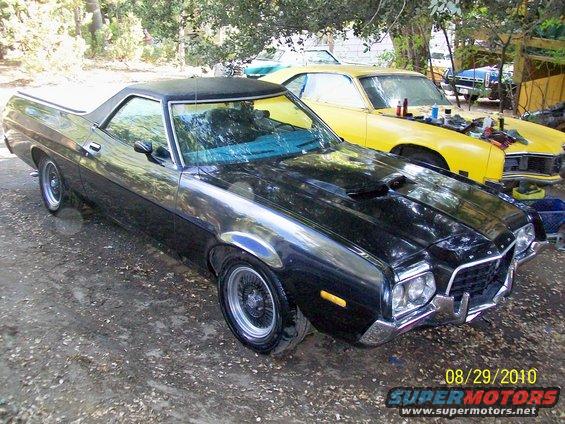 1972-ranchero-gt-cj-4spd--psfv-driveway.jpg