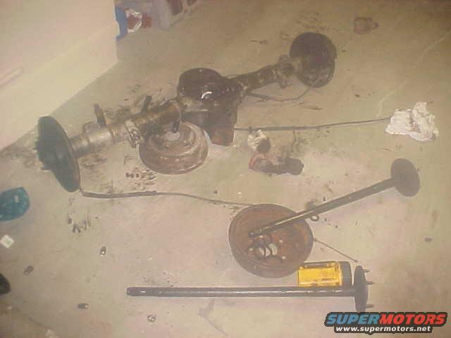 mvc028s.jpg 