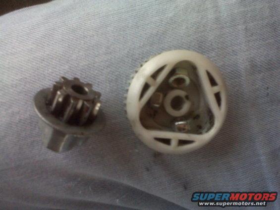 img00051.jpg Cleaned as good as I am willing. these are 1/4" nuts I got at Auto store.