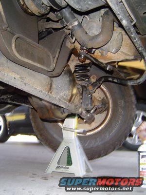 1995 Ford Bronco steering gear box and suspension on jack stands