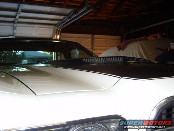 1973 Ford Ranchero hood with black scoop and racing stripe
