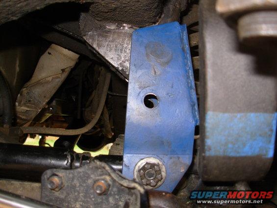 01connected.jpg I test fitted the bracket by pulling the track bar bolt and dropping the bar (the truck didn't move in relation to the axle) so I could eyeball where the bracket should go.  But I immediately noticed that it's not sitting flat against the original frame bracket, and NONE of the holes align with the frame holes.

http://classicbroncos.com/forums/showthread.php?p=1648850#post1648850