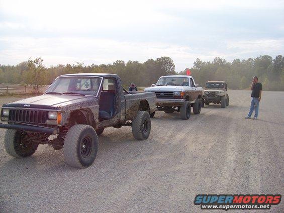 103_2535.jpg Lined up and leaving