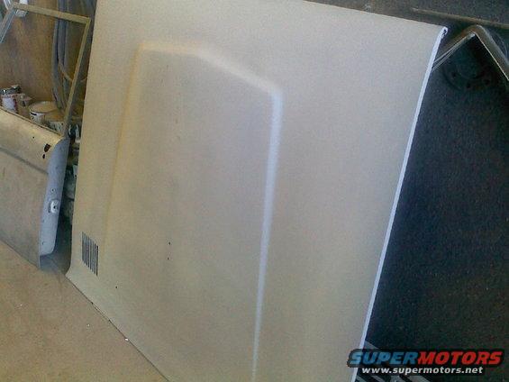 66-hood-primer.jpg While driving home to visit the folks, I noticed this hood sitting out in an auto wrecking yard in Annex, OR. Stopped by to chat bronco stuff with the owner, and he ended up giving me the '67 hood for free.