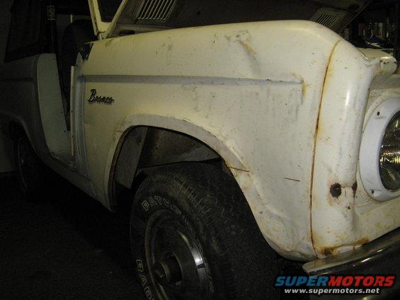 img_2935.jpg Probably need to replace the fenders...