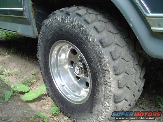 dsc00001.jpg New 31x12.50 SSR on American Racing Baja rims