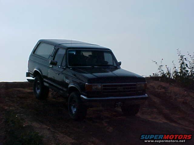 mvc022s.jpg 