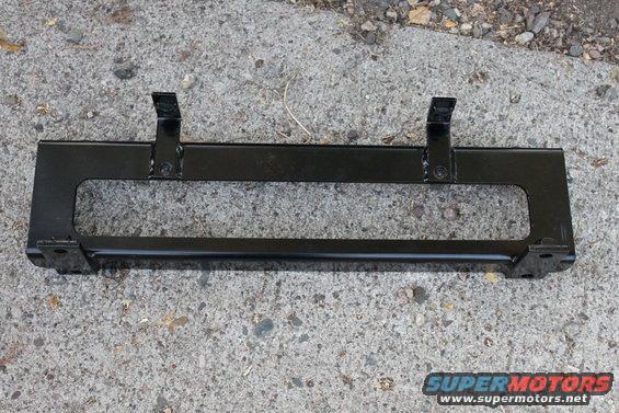 this is the main bracket for the 5040, which mounts to the crossmember of 03 and above models only.
