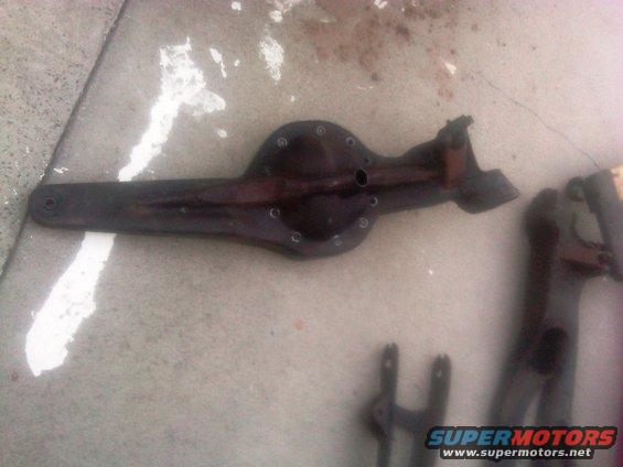Rear axle assembly on concrete